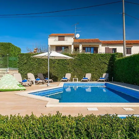 Anabel Feriehus Poreč